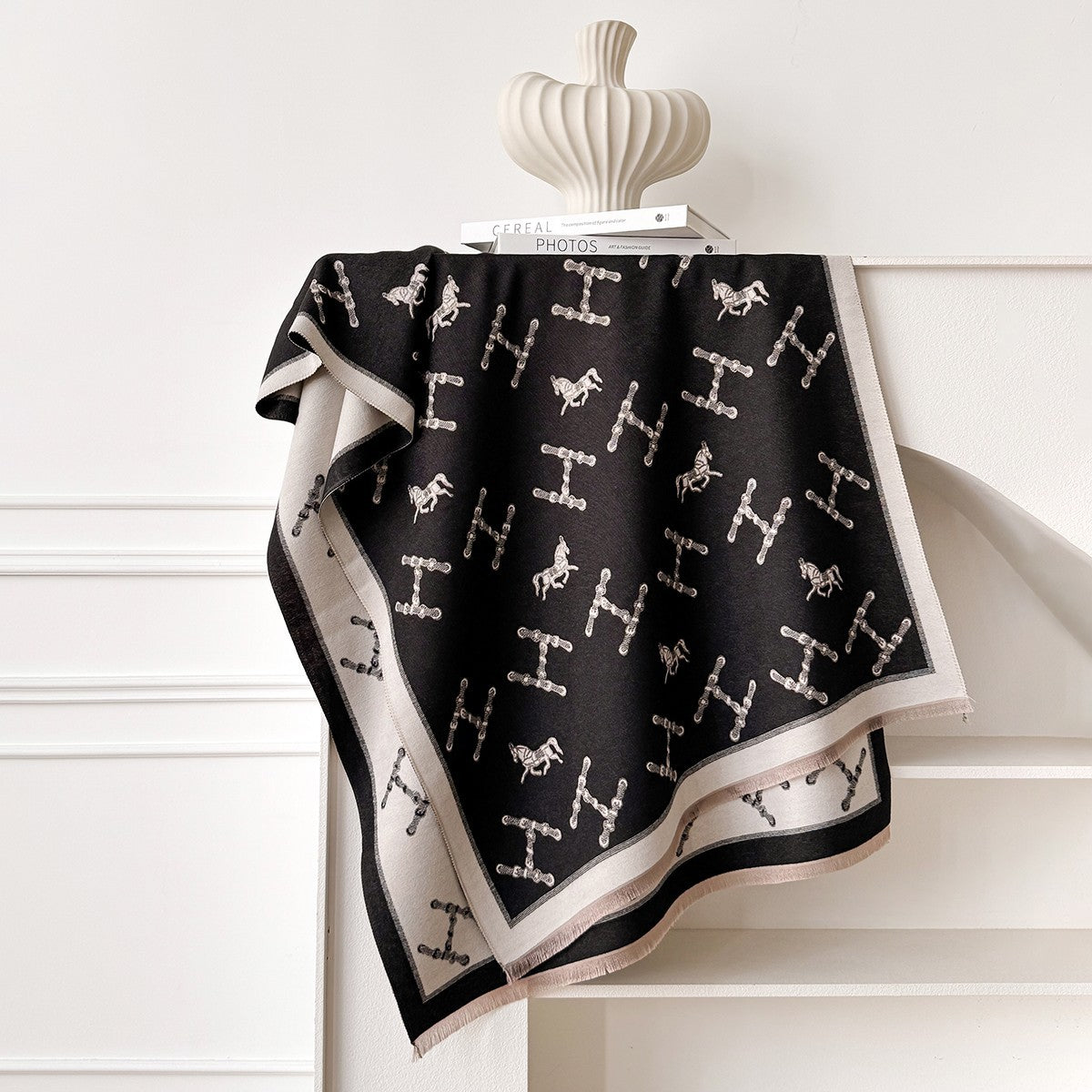 Reversible Equestrian H-Chain Scarf Shawl Black White Horse Print 73" x 25.5"