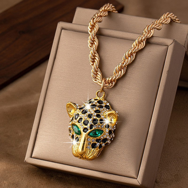 Leopard Head Crystal Pendant Twisted Rope Chain Necklace