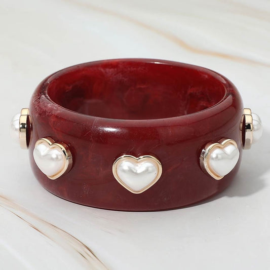 Red Tortoise Resin Bangle Bracelet with Pearl Heart Studs and Gold Tone Accents