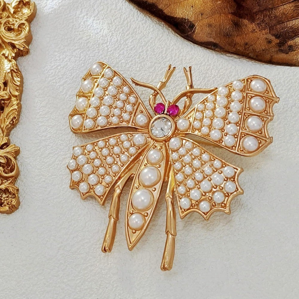 Gold Pearl Butterfly Brooch Insect Pin Rhinestone Crystal Vintage Style