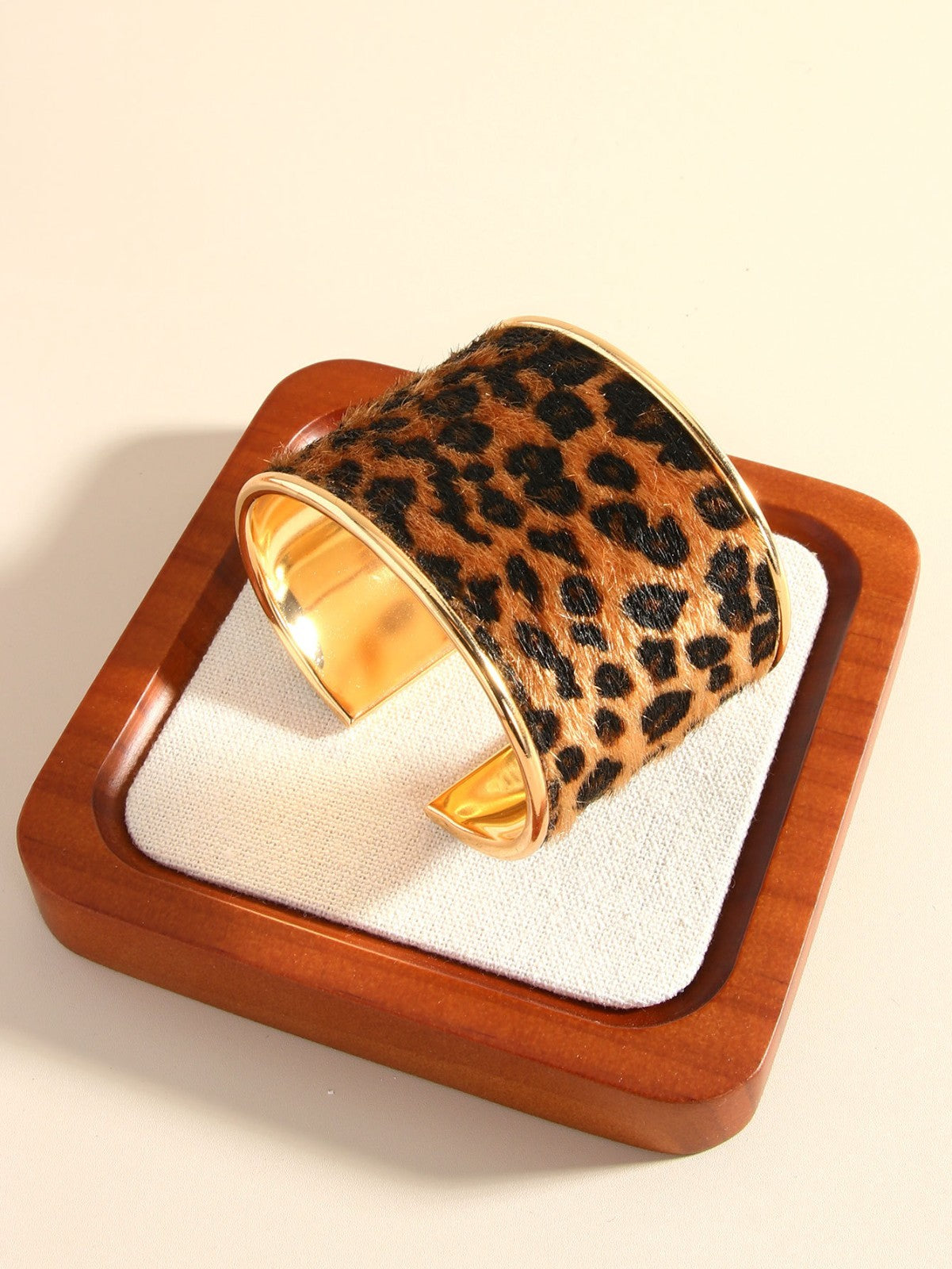 2 PC Cheetah Leopard Wide Cuff Bracelet Set Gold Tone Furry Animal Print Boho