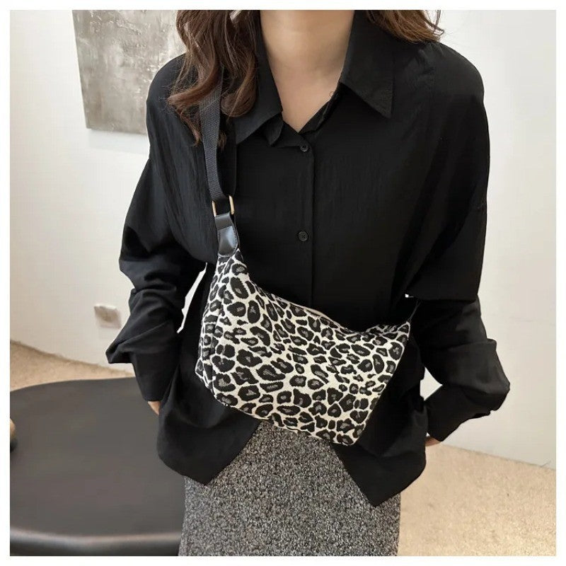 Leopard Print Hobo Shoulder Bag Y2K Style Black White Baguette Purse