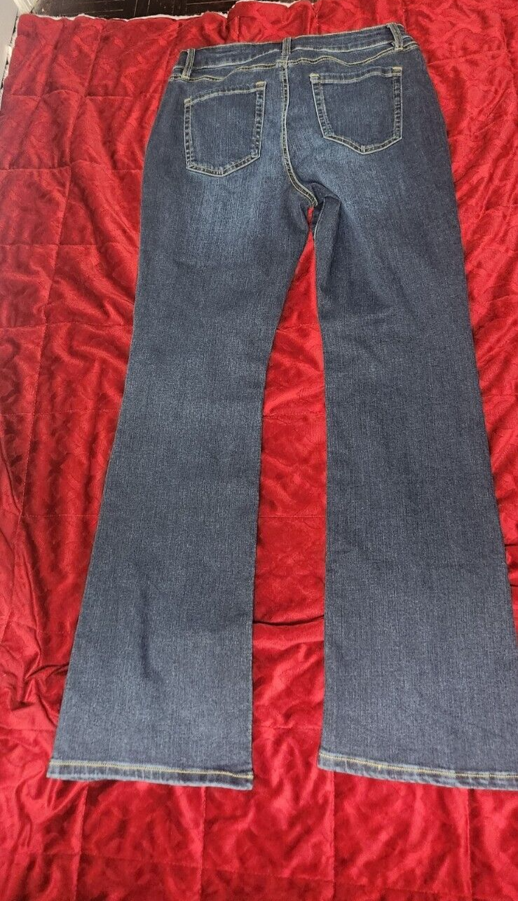 NWOT Juniors Curvy Ultra High-Rise Skinny Jeans for Women Size 9 Blue Denim