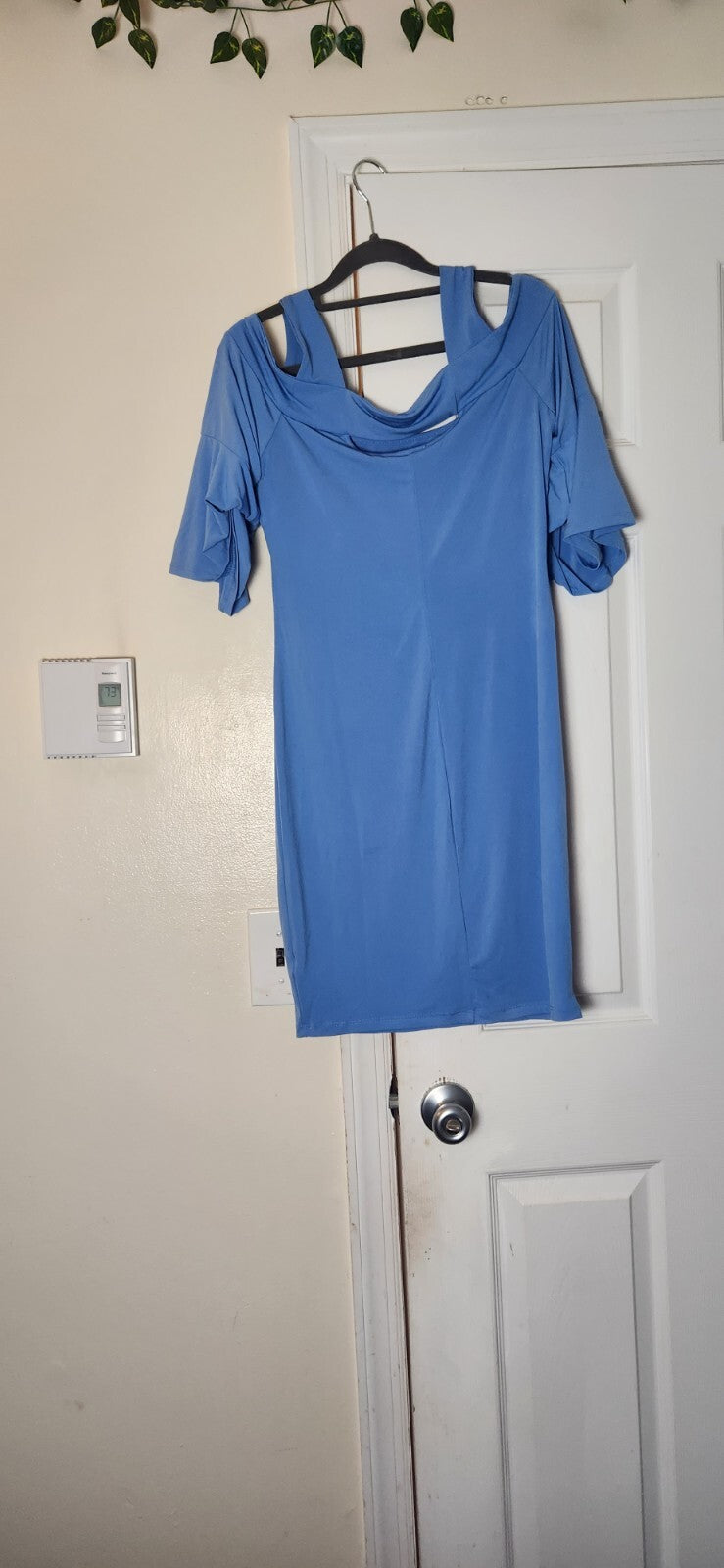 Cold Shoulder Blue Midi Dress Women’s Off Shoulder Elegant Chic Size Medium