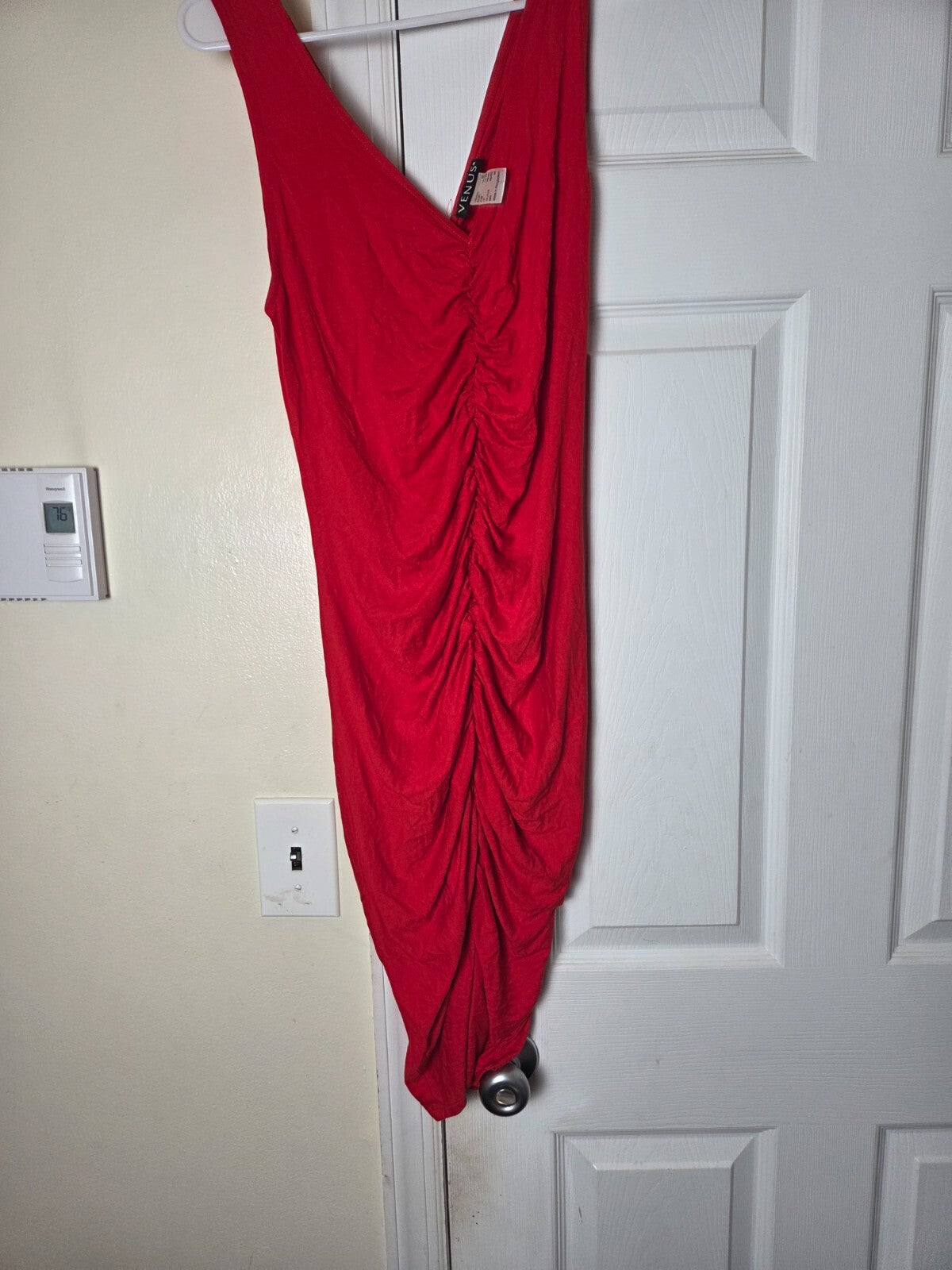 VENUS Women’s Sleeveless Red Dress Size Medium Flowy Summer Casual Midi Dress