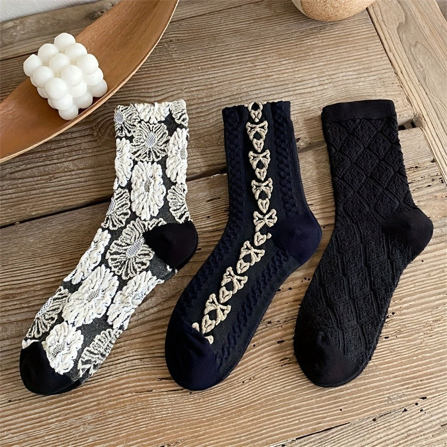 Women's 3-Pair Set Knit Lace Bow Patterned Crew Socks Vintage Black White Style