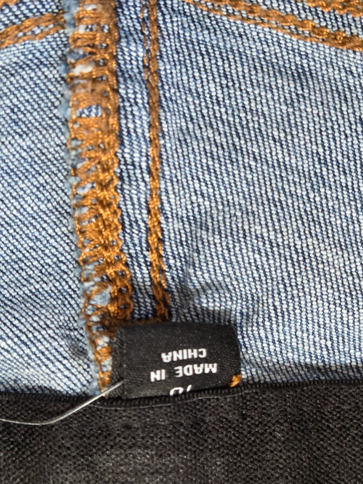 NY & Co Distressed Capri Denim Jeans for Women Size 10 Mid Rise Blue Stretch