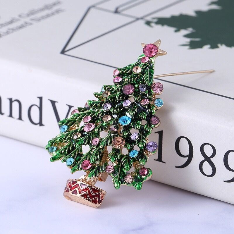 Christmas Tree Brooch Rhinestone Enamel Gold Tone Festive Holiday Pin Jewelry