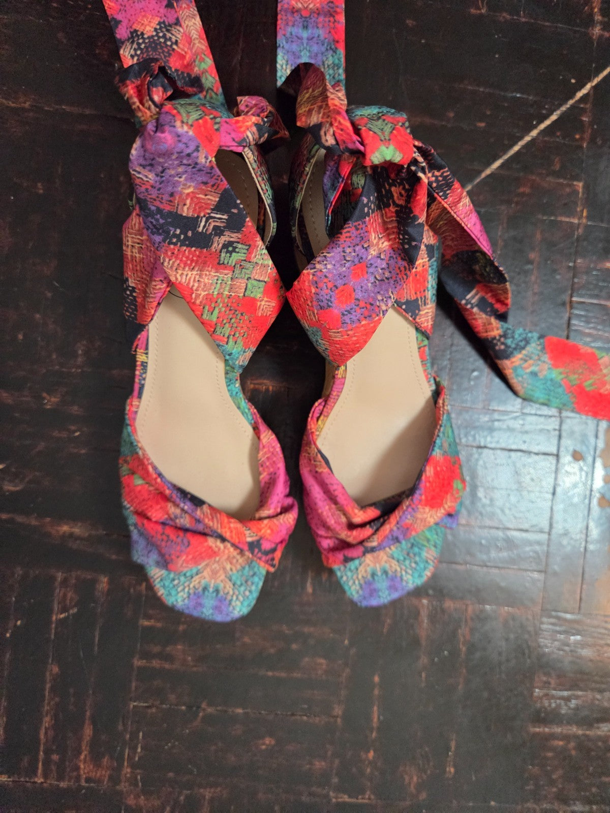 Oasis Multicolor Wedge Sandal Women’s Size 6.5 US Tie Up Strappy Fabric Heel