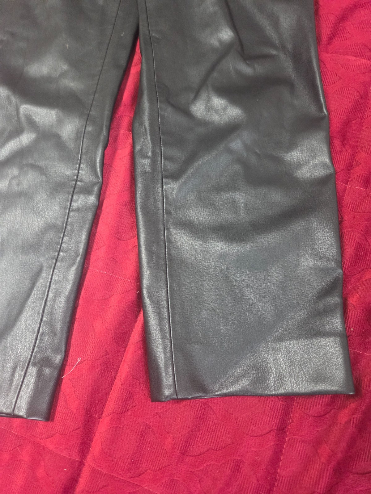 Women’s Faux Leather Pants Size Medium High Waist Straight Leg Black Trousers