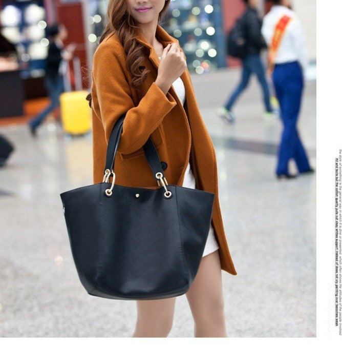 Black Pebbled Faux Leather Tote Handbag W/ Removable Pouch Gold Ring Accents