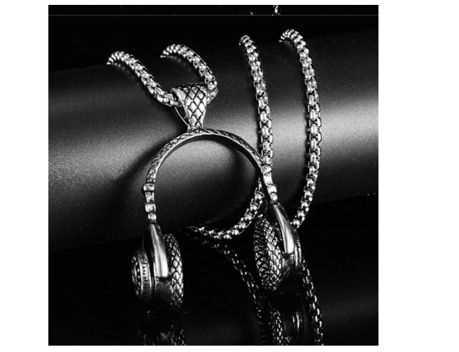 Cool Music Headphone Pendant Necklace for Couples Men Women Hip Hop Gift
