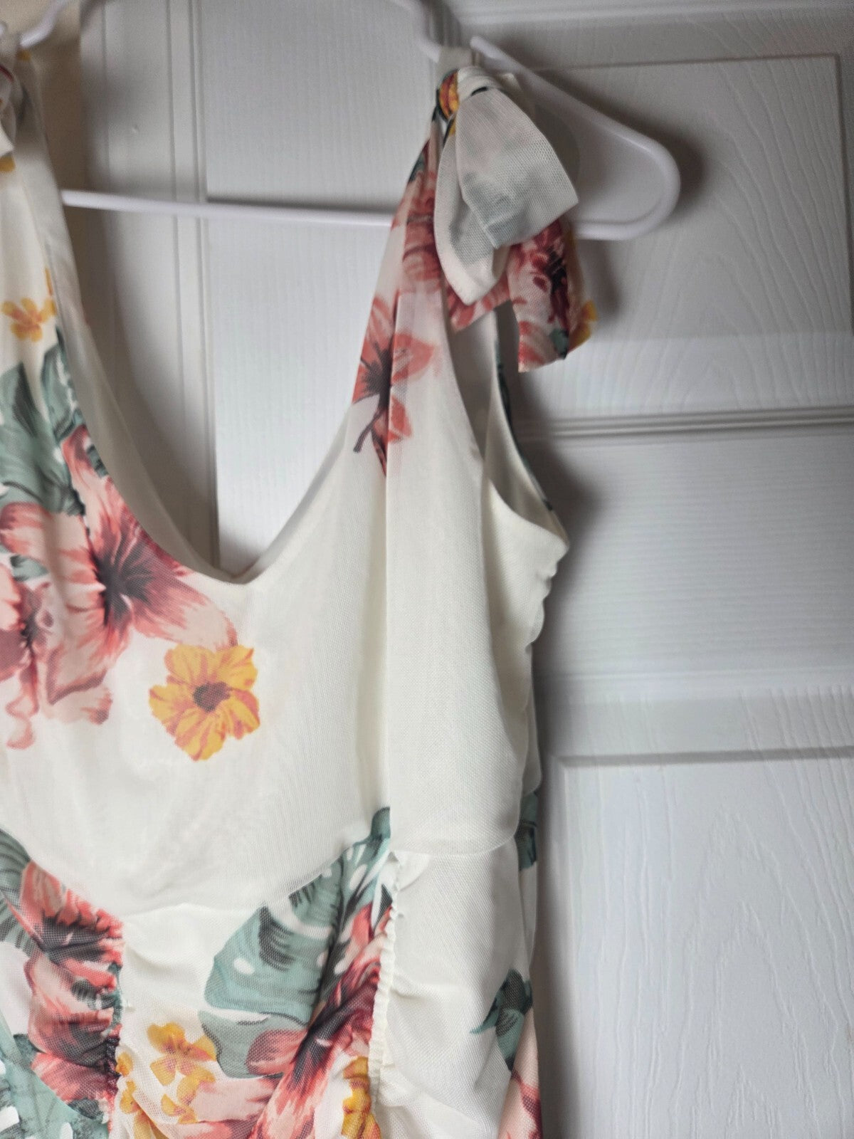 VENUS Floral Mesh Shoulder Bow Top Sheer Detail Feminine Blouse Dressy Style