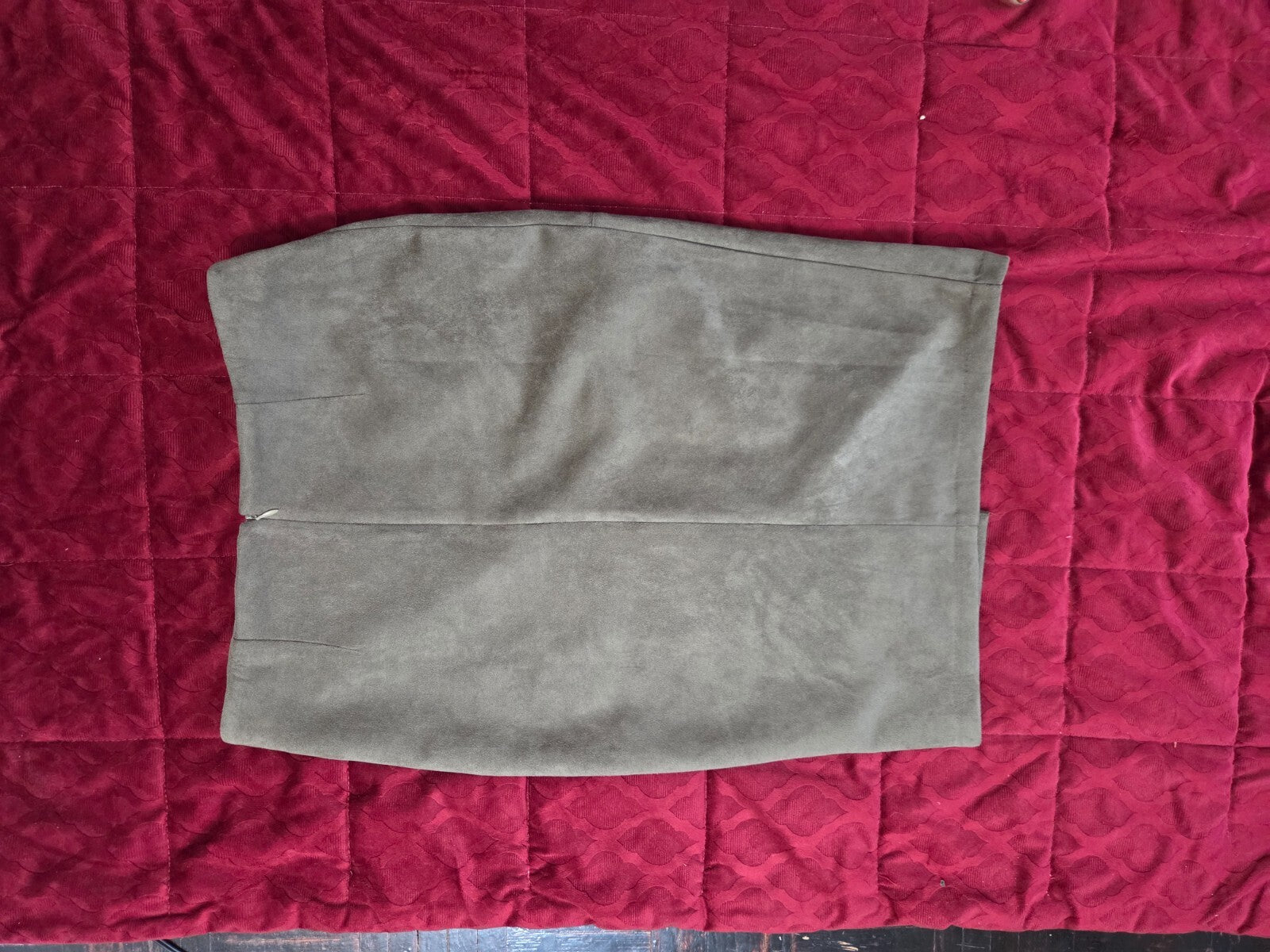 Total Allure Olive Green Suede Pencil Skirt for Women Size Medium