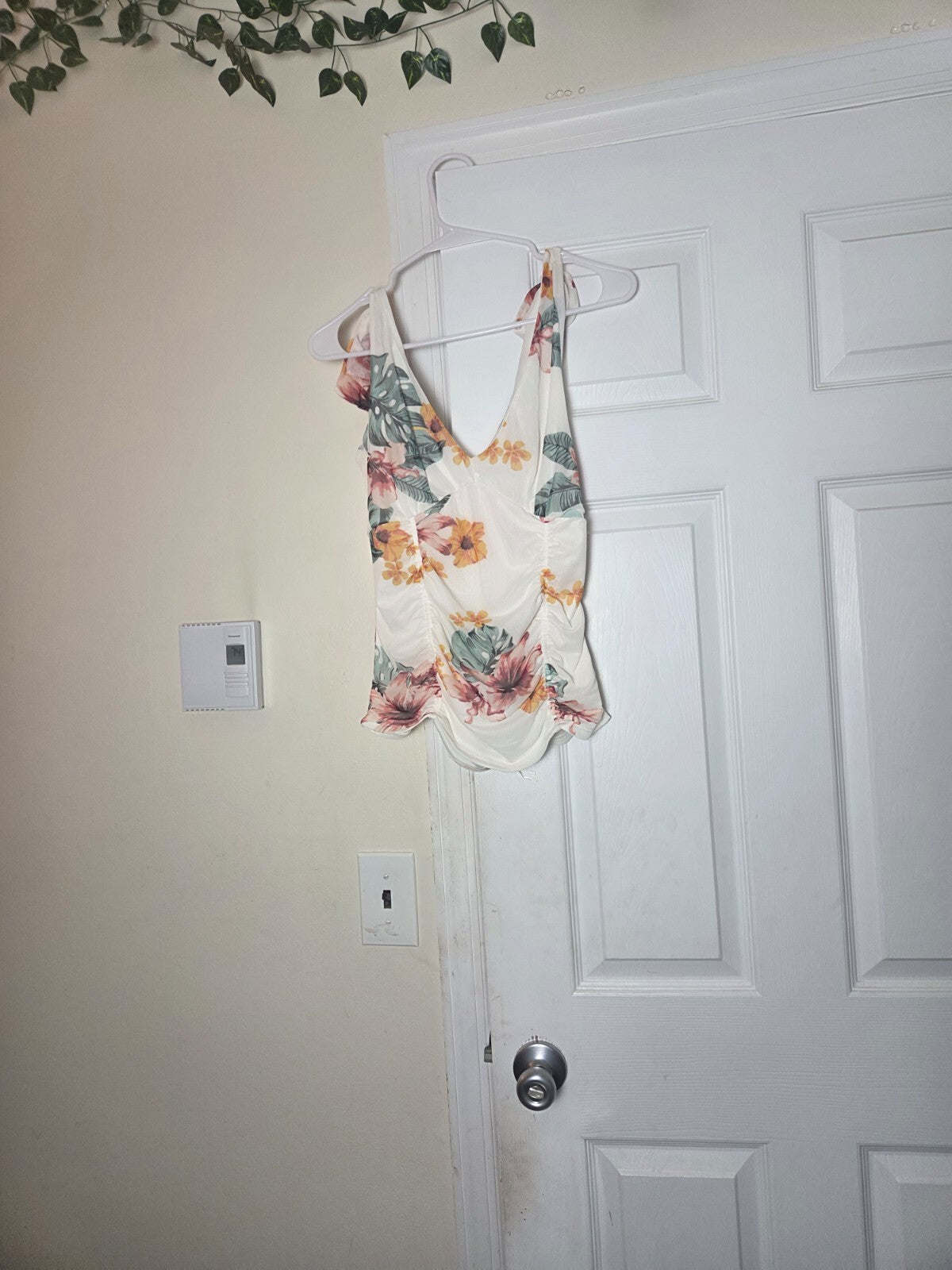 VENUS Floral Mesh Shoulder Bow Top Sheer Detail Feminine Blouse Dressy Style