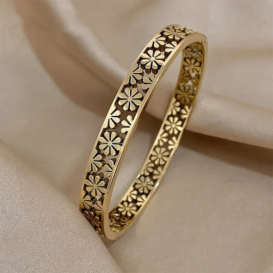 Gold Daisy Flower Open Bangle Bracelet Stainless Steel Waterproof Jewelry Women