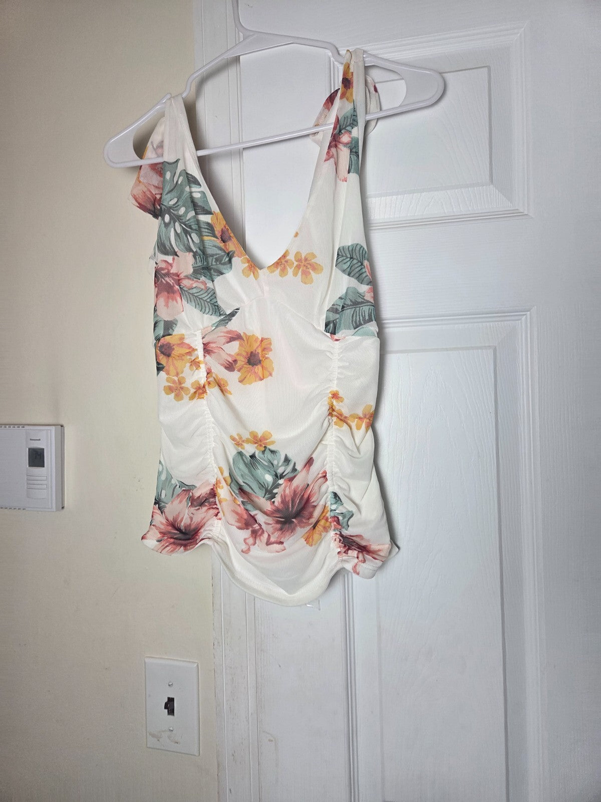 VENUS Floral Mesh Shoulder Bow Top Sheer Detail Feminine Blouse Dressy Style