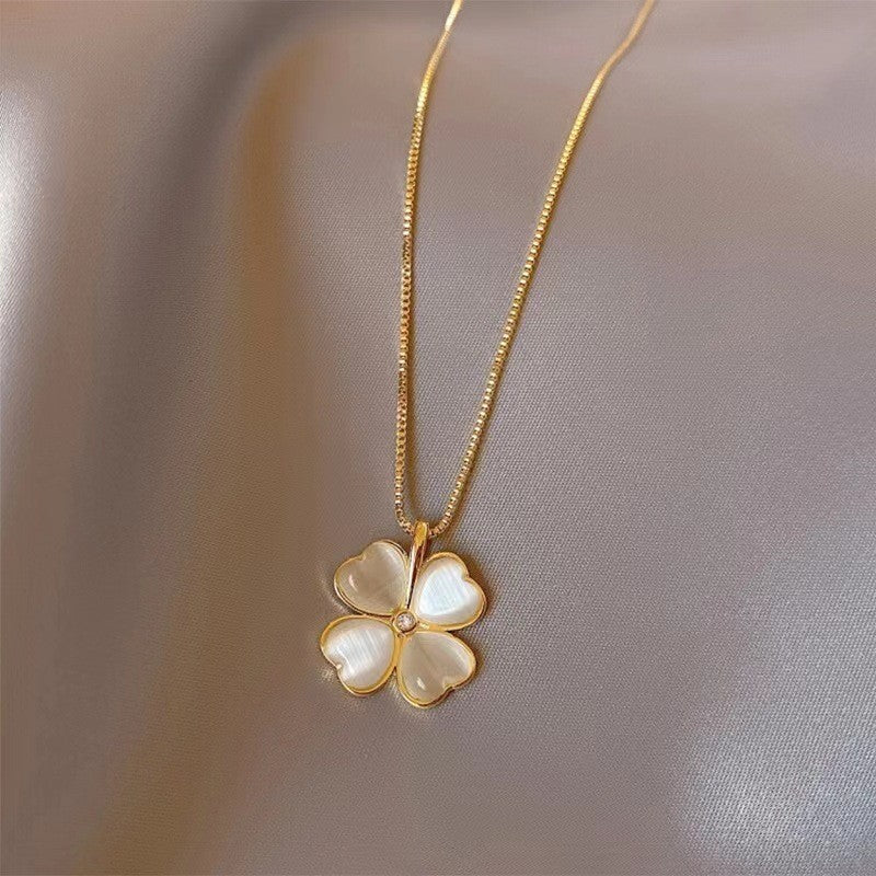 Gold Plated 4 Leaf Clover Mother of Pearl Pendant Necklace Charm Dainty Jewelry