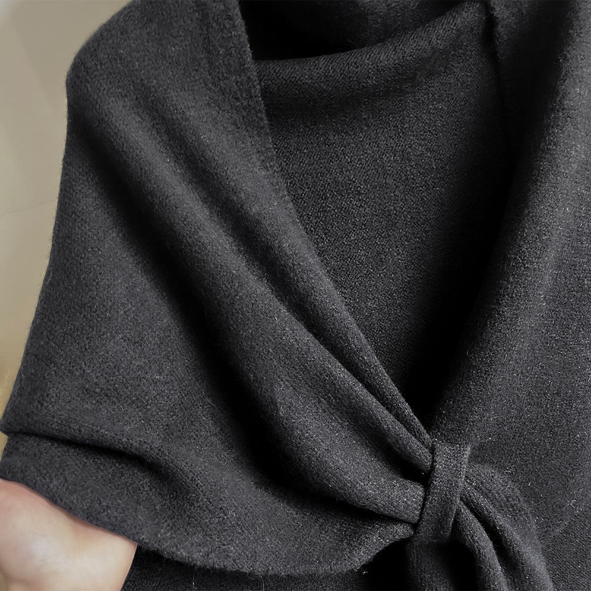 Black Knit Triangle Poncho Cape Shawl Wrap Fringe One Size Winter Fall Cozy Warm