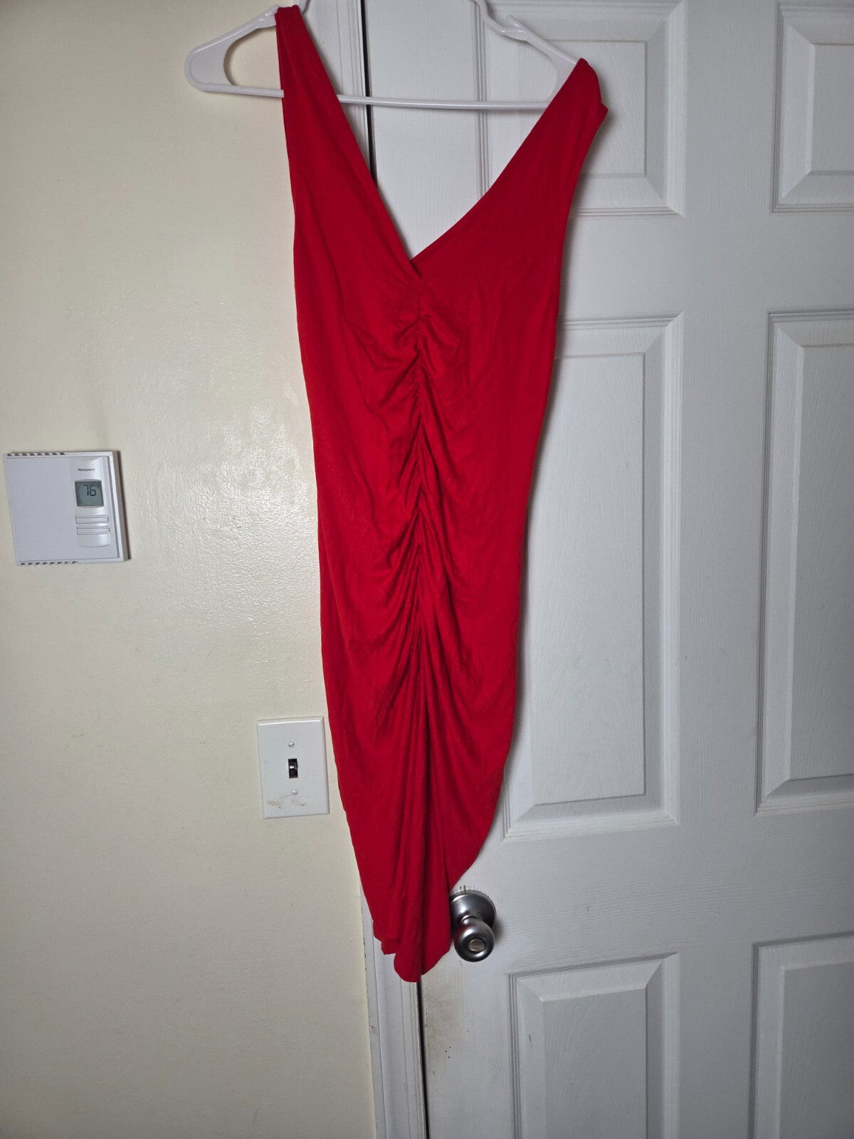 VENUS Women’s Sleeveless Red Dress Size Medium Flowy Summer Casual Midi Dress