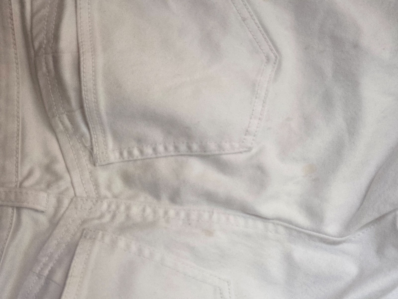 Venus White Denim Knee Length Jeans Shorts Size 10 Women’s Stretch Casual