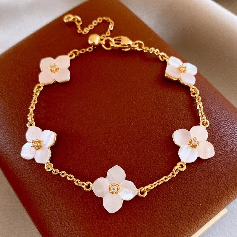 2PCS Gold Tone White MOP Clover Bracelet Set Dainty Lucky 5-Motif Gift