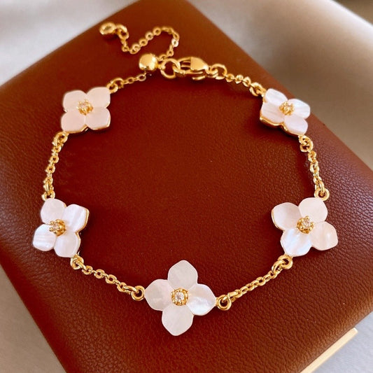 2PCS Gold Tone White MOP Clover Bracelet Set Dainty Lucky 5-Motif Gift