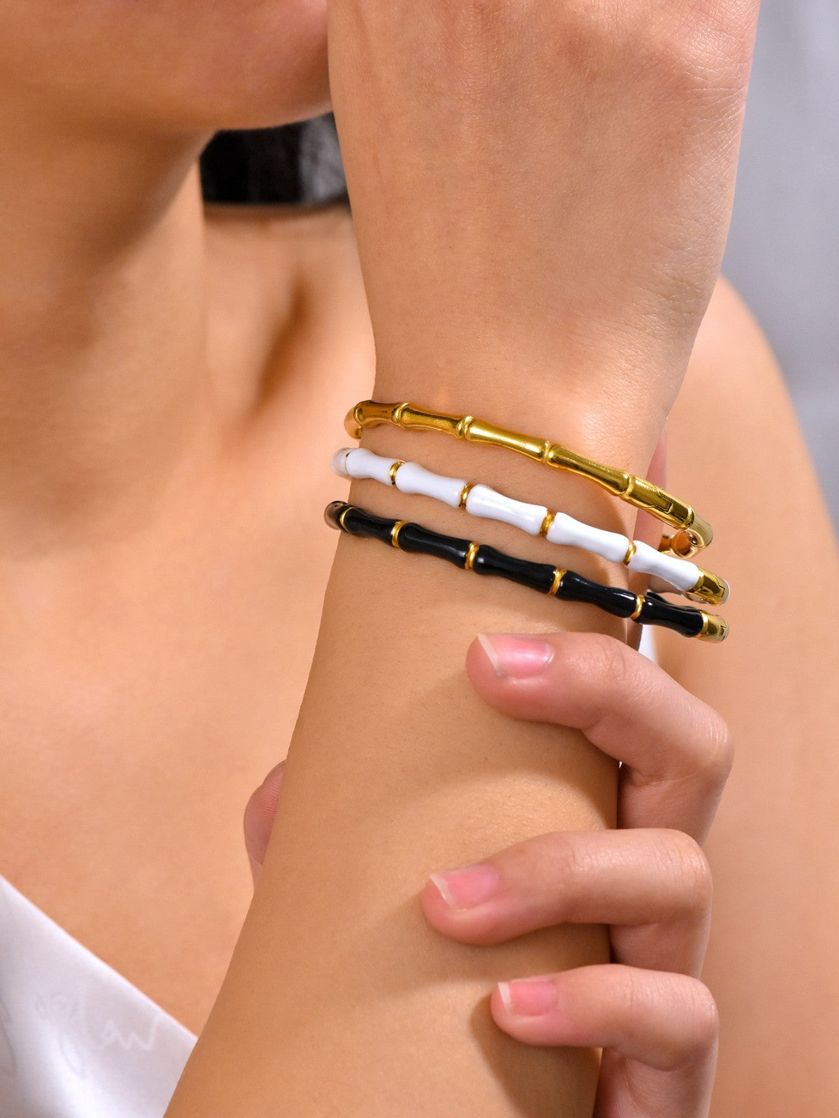3PC Bamboo Bangle Bracelet Set Gold Tone White Black Enamel Stackable