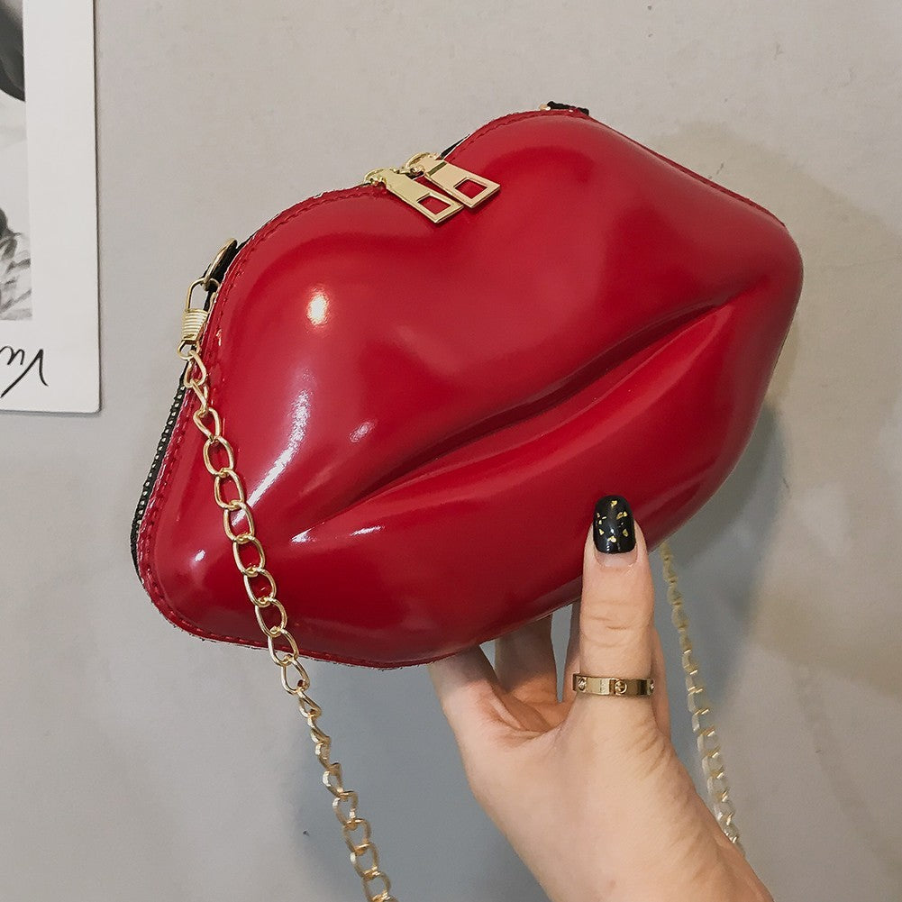 Lips Shaped Clutch Bag Women Red Patent Leather Crossbody Purse Gold Chain