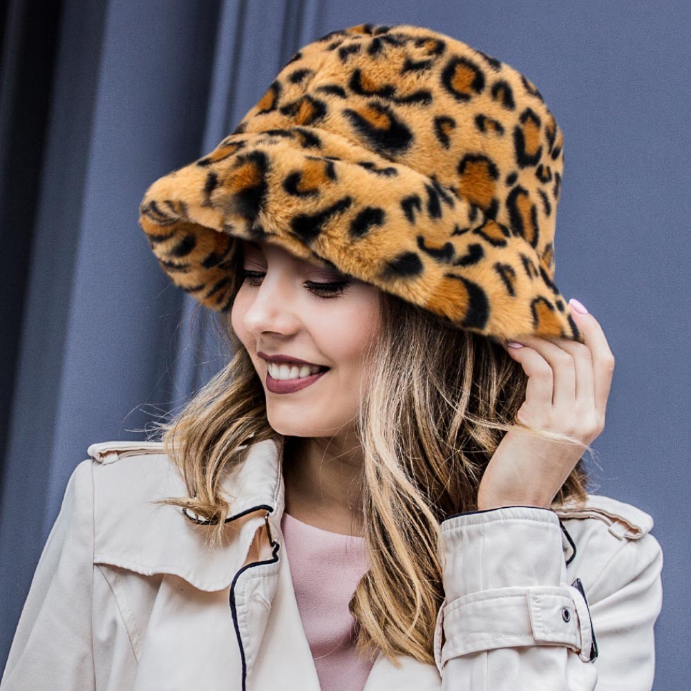 Leopard Print Faux Fur Bucket Hat for Women – Cozy Winter Animal Print Hat