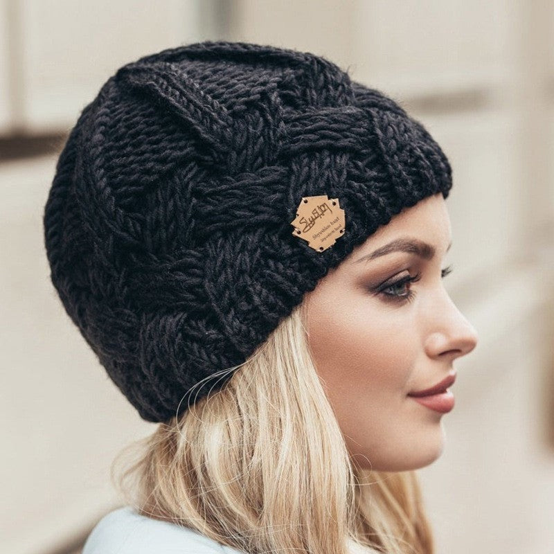 Womens Black Chunky Knit Beanie Hat Winter Warm Cuffed Skull Cap Basket Weave