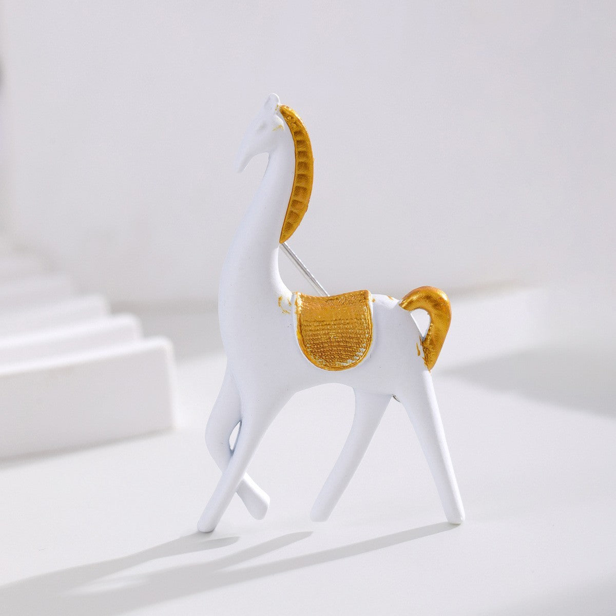 2pcs Abstract Horse Brooch Set Enamel Equestrian Gold Tone Animal Pin Jewelry
