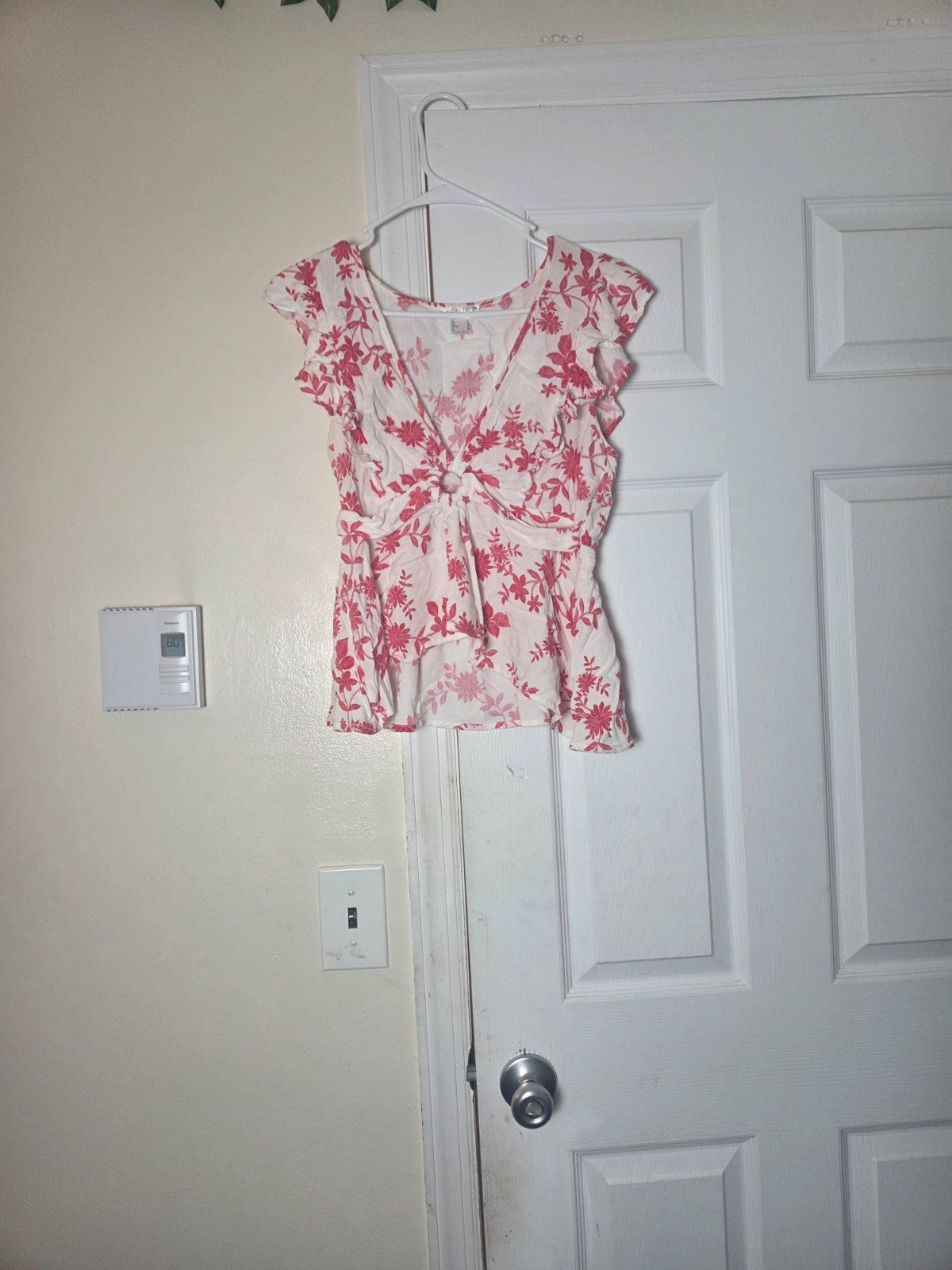 Floral Keyhole Top for Women Lightweight Printed Blouse Casual Spring and Summer