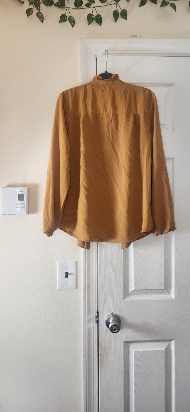 BAR III Mustard Ruffle Front Button Blouse Women’s Long Sleeve Chic Work Top