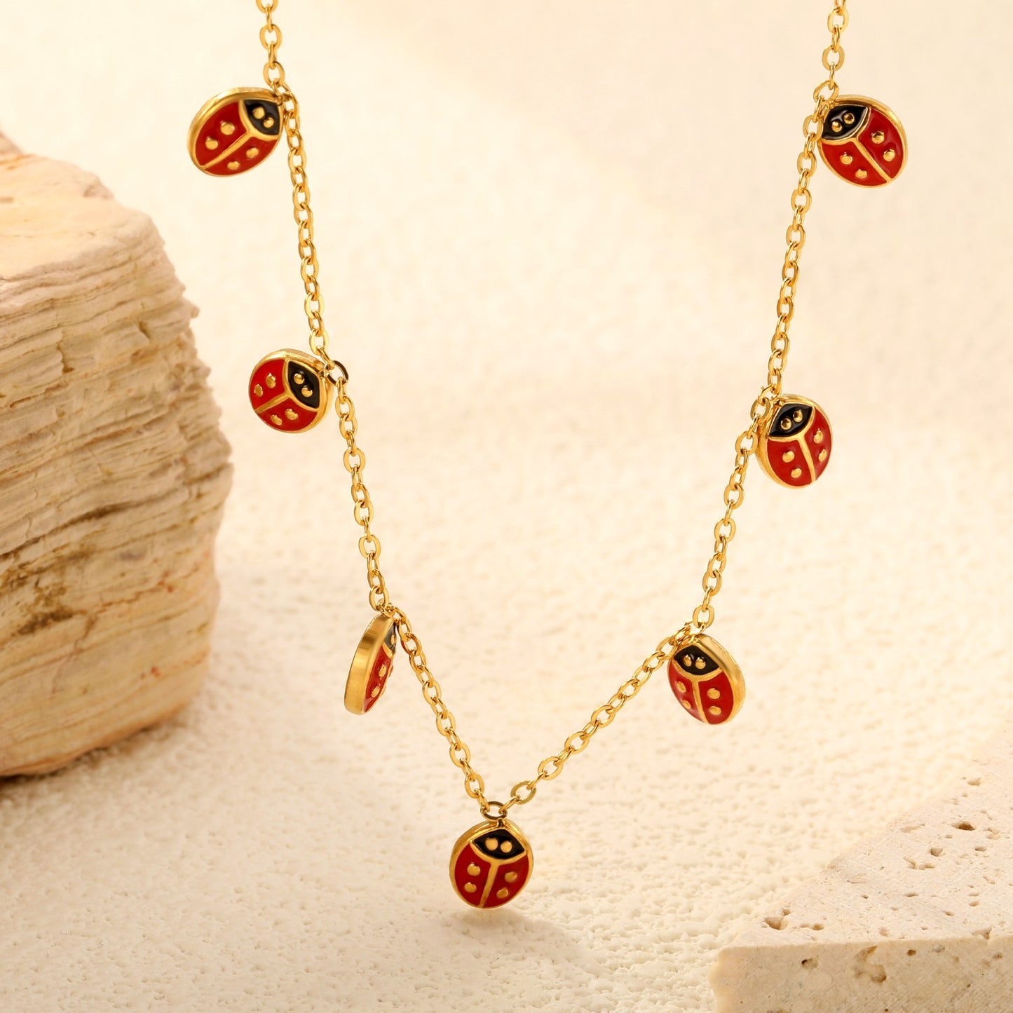 Charming Gold Tone Red Ladybug Dangle Charm Necklace for Women Girls