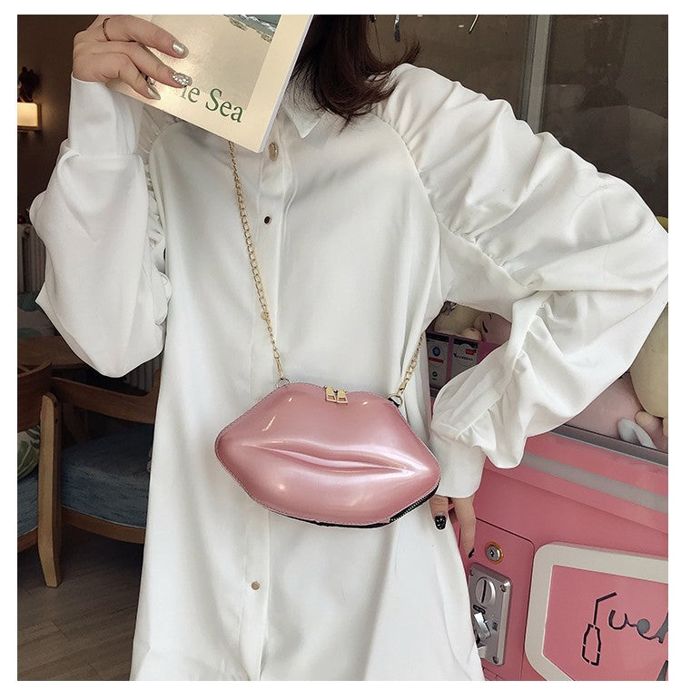 Lips Shaped Clutch Bag Women Pink Patent Leather Crossbody Purse Gold Chain