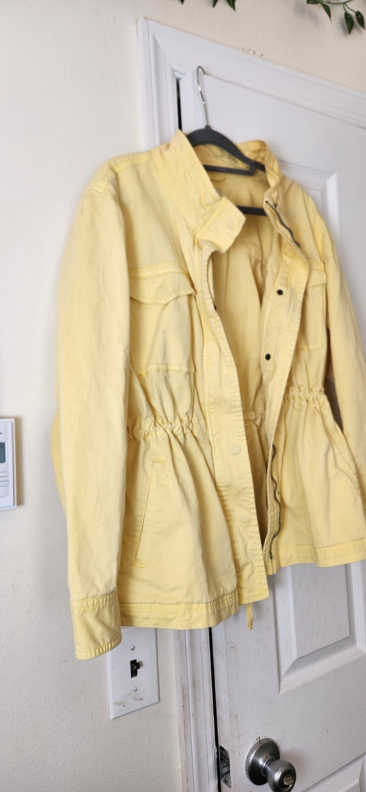 Style & Co Yellow Jacket Large Waterproof Zip Up Drawstring Waist Raincoat