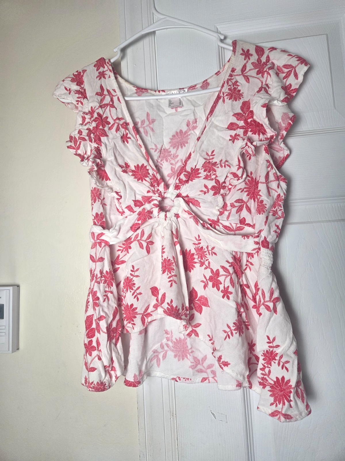 Floral Keyhole Top for Women Lightweight Printed Blouse Casual Spring and Summer
