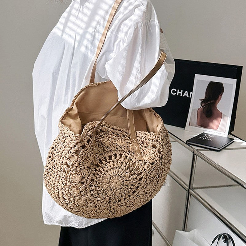 Woven Straw Shoulder Bag for Women Summer Rattan Beach Vacation Tote Brown