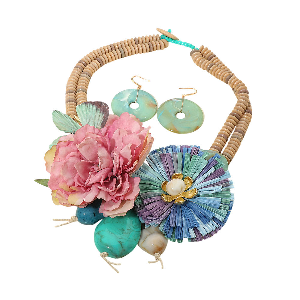 Boho Bold Floral Accent Statement Necklace – Artistic Flower Medallion Layered Bohemian Fashion Necklace for Women