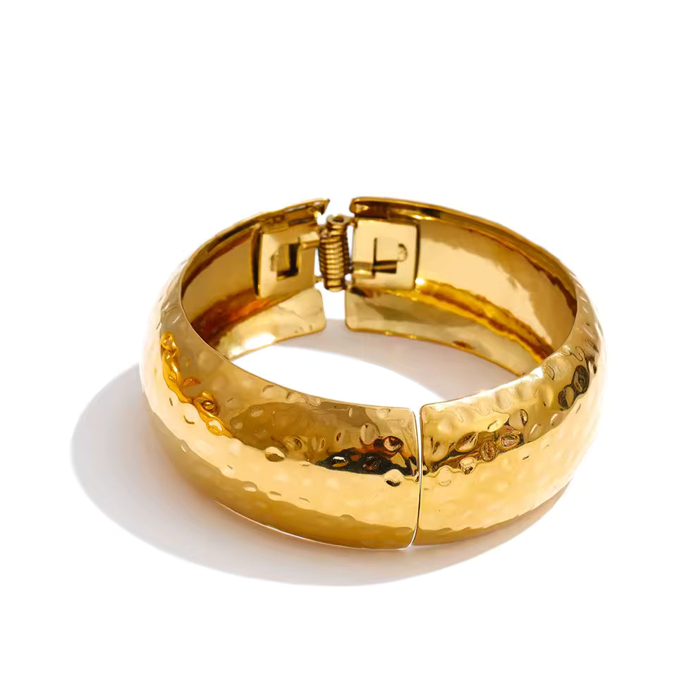 Textured Gold Tone Hinged Bangle Bracelet Minimalist Boho Stackable Jewelry
