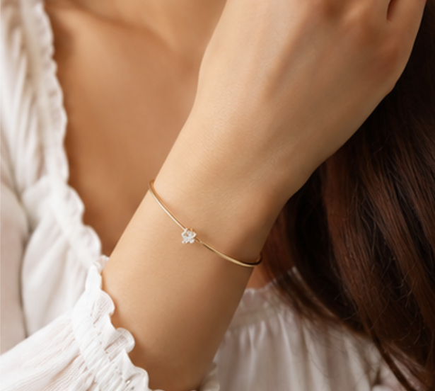 2 Piece Minimalist Gold Heart Crystal Open Cuff Bracelet Set for Women