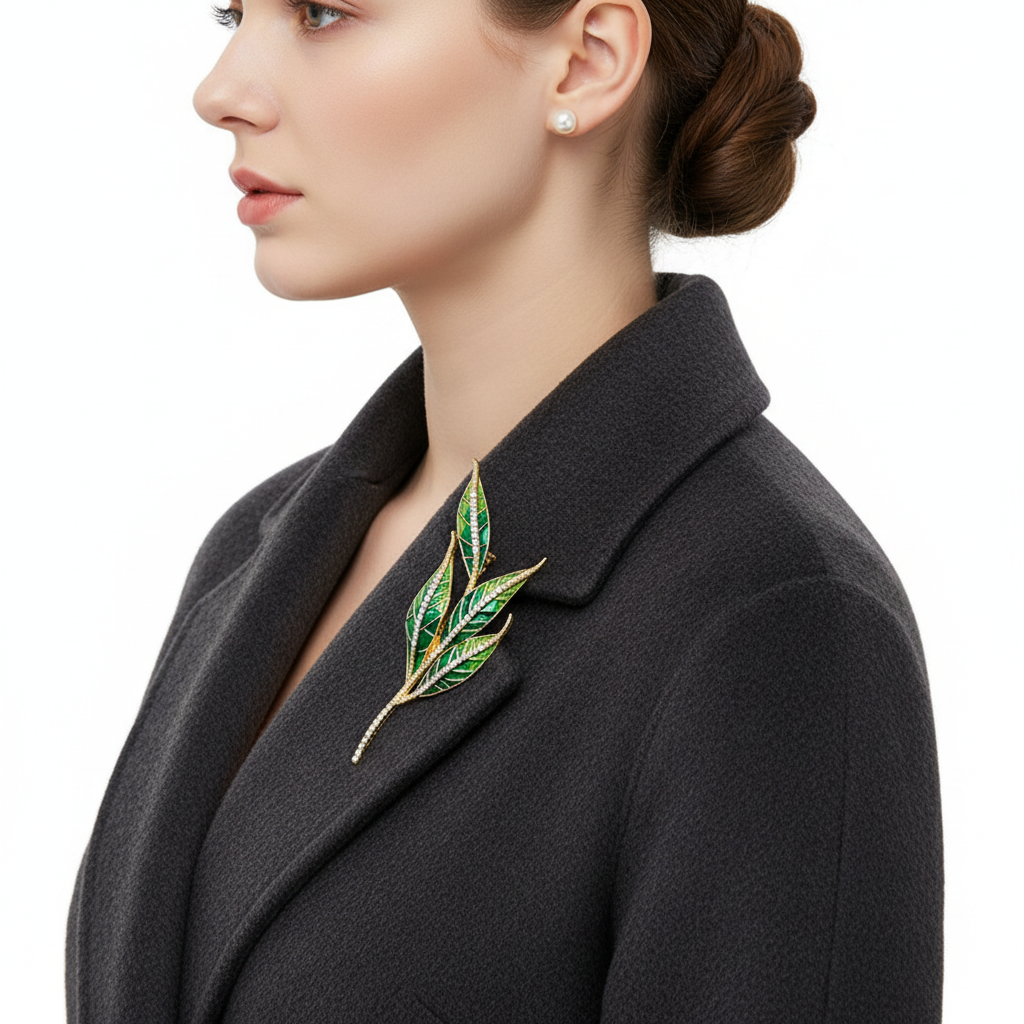Coat Collar Side