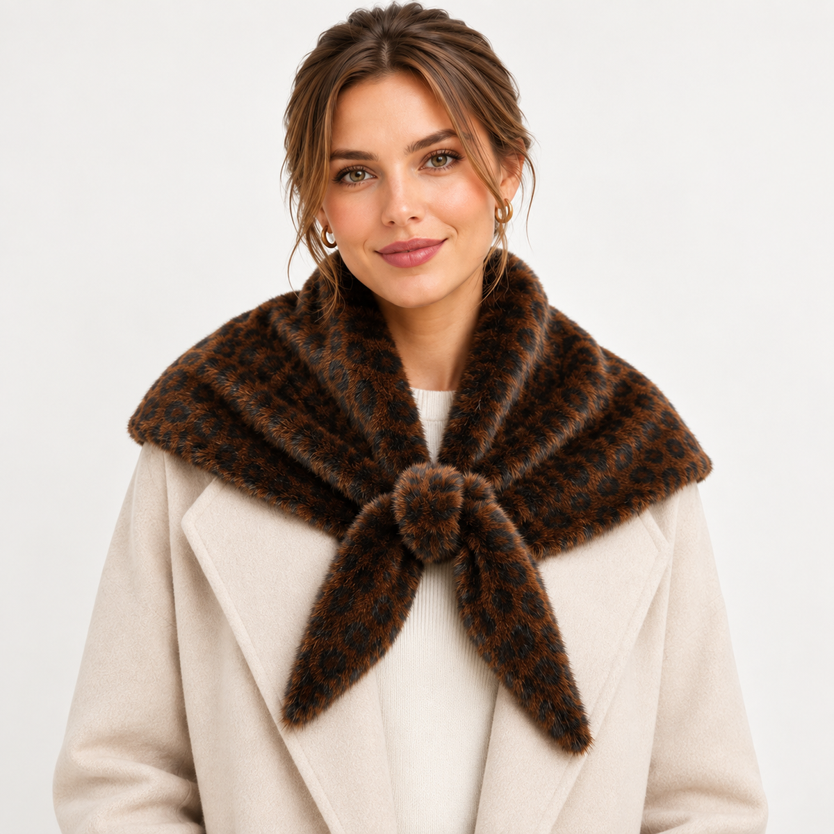 Leopard Print Faux Fur Shoulder Wrap
