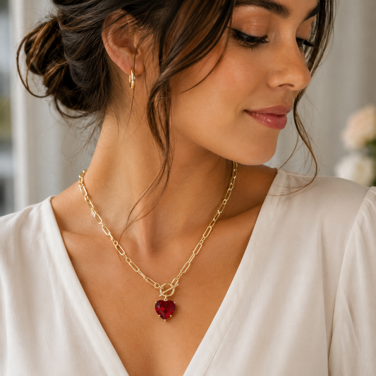 Women's Chunky Red Heart Stone Cluster Toggle Paperclip Chain Pendant Necklace