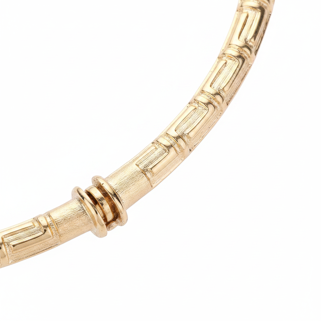 Faux Pearl Collar Necklace - Gold Texture Detail