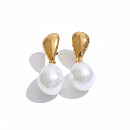 Gold Teardrop Pearl Drop Earrings – Product Shot