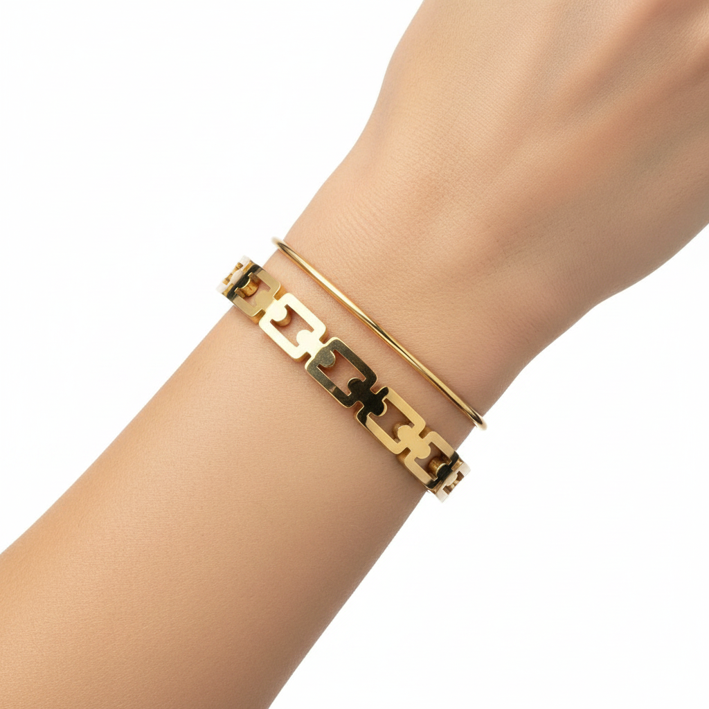 Minimalist Square Chain Bangle – Stacked