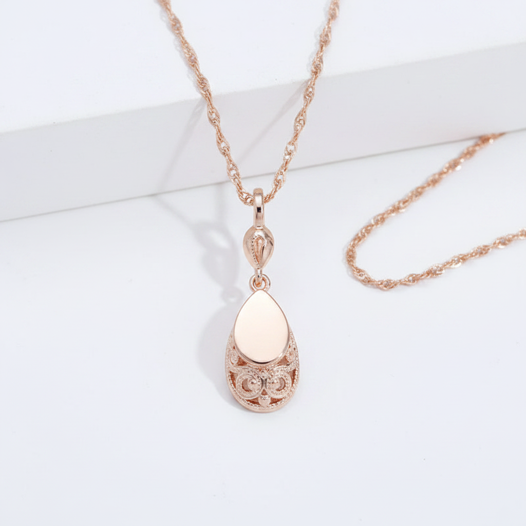 Necklace Product Shot