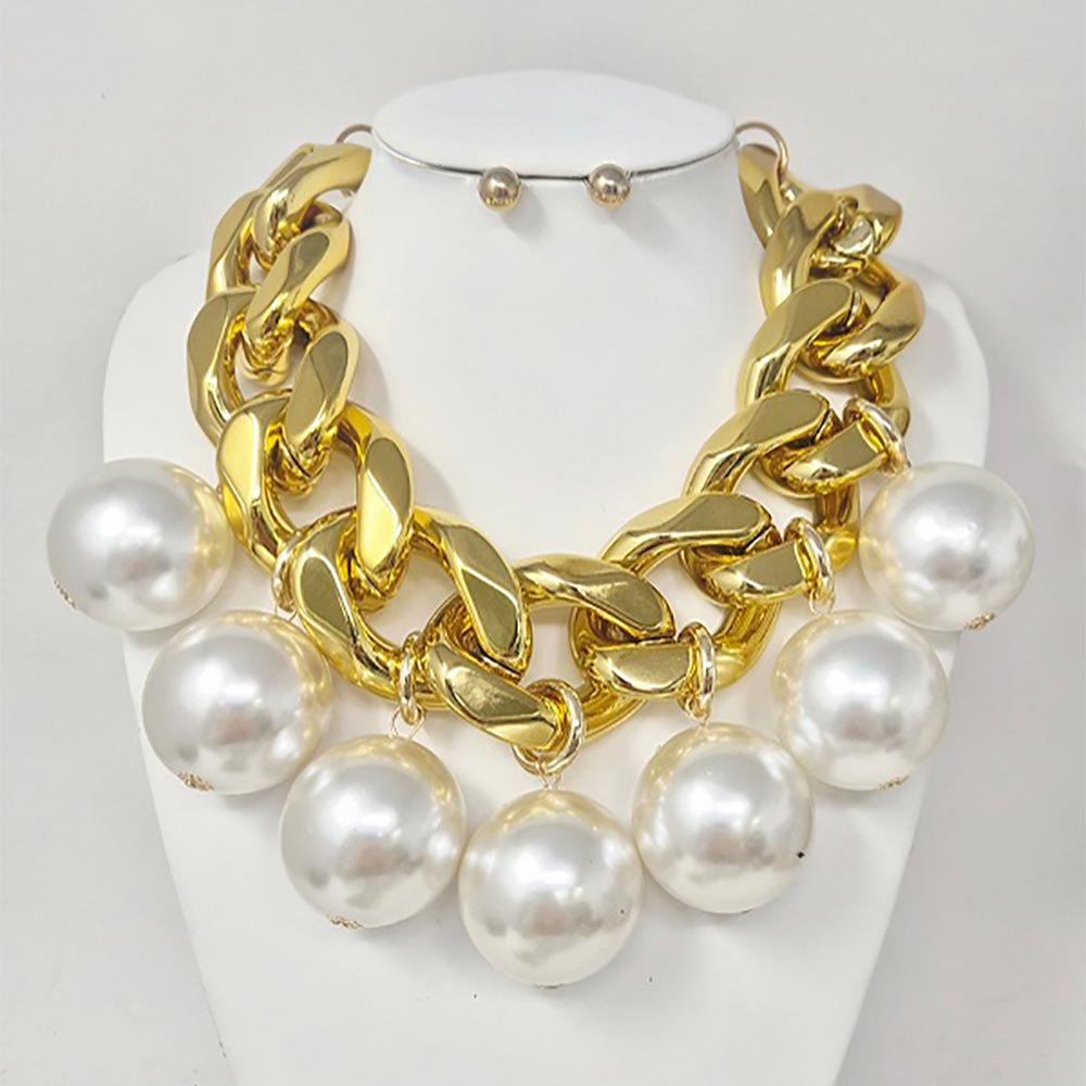 Bold Chunky Pearl Drop Chain Necklace Statement Jewelry for Women